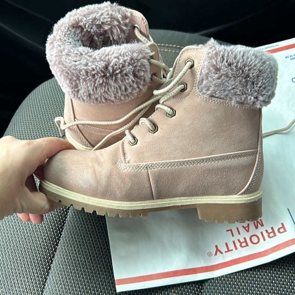 Lugz boots kids size 2 - Picture 4 of 8